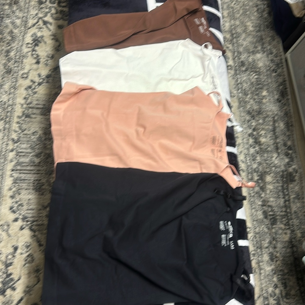 4 Shapermint tank tops all 2XL Black, White, Brown and Blush Pink.